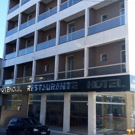 Hotel Potencial 콘셀례이루 라파이에치 외부 사진